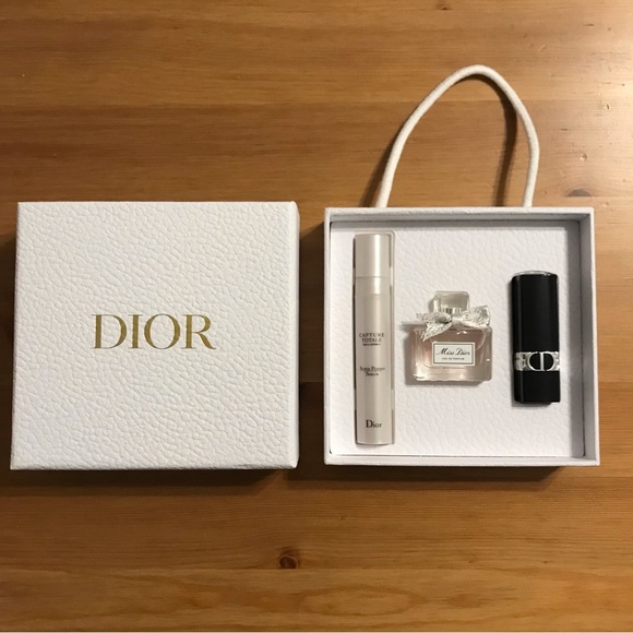 Dior Makeup Dior Beauty Gift Set Brand New Comes With Mini Sizes Poshmark